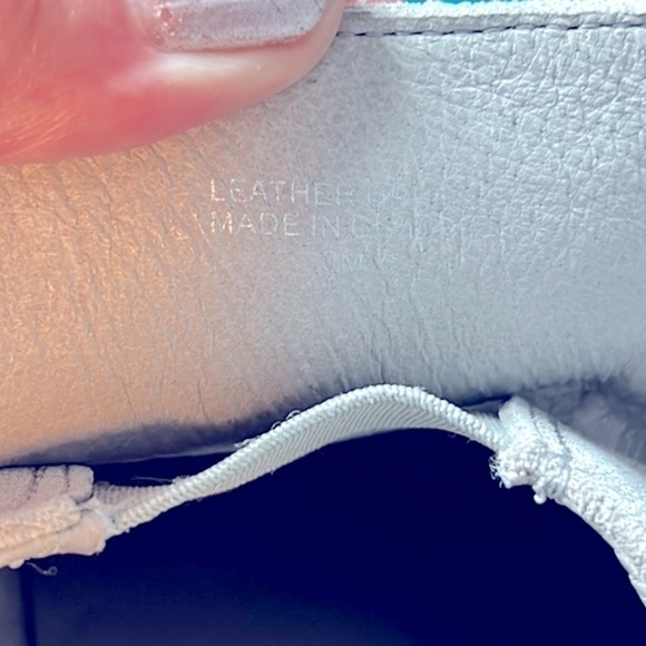 J/slides NYC suede Attire Platform Slip On Sneakers Size 9 - Picture 10 of 10